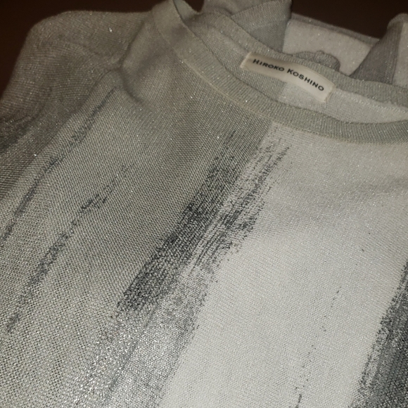 Hiroko Koshino knit top - Picture 6 of 6